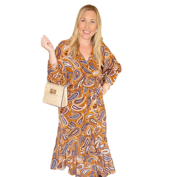 Tyler Boe - Jules silk wrap dress. Size Medium.elbow length. - Picture 1 of 7